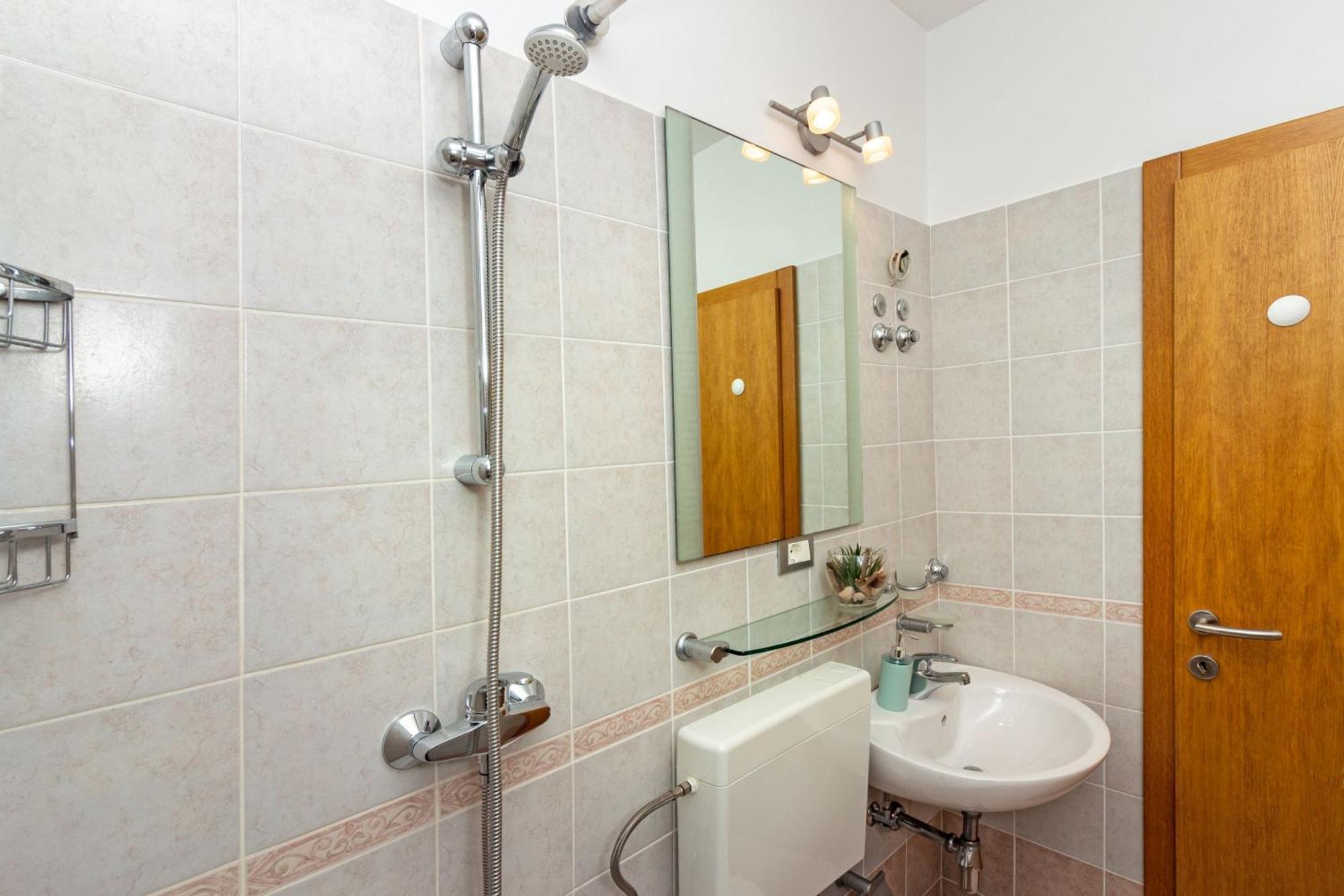 Apartment Mandalina House Stari Grad  Exterior photo